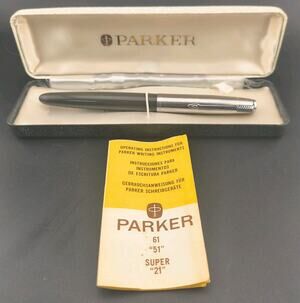 Vintage Parker Super 21 Gray Fountain Pen Set with Case